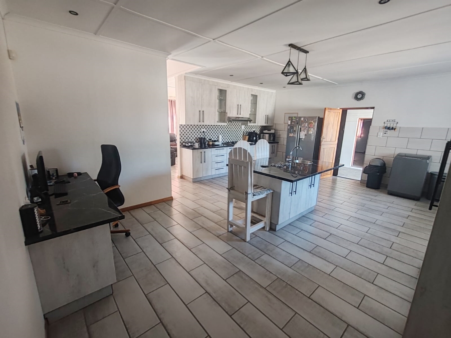 3 Bedroom Property for Sale in Windsor Park Eastern Cape